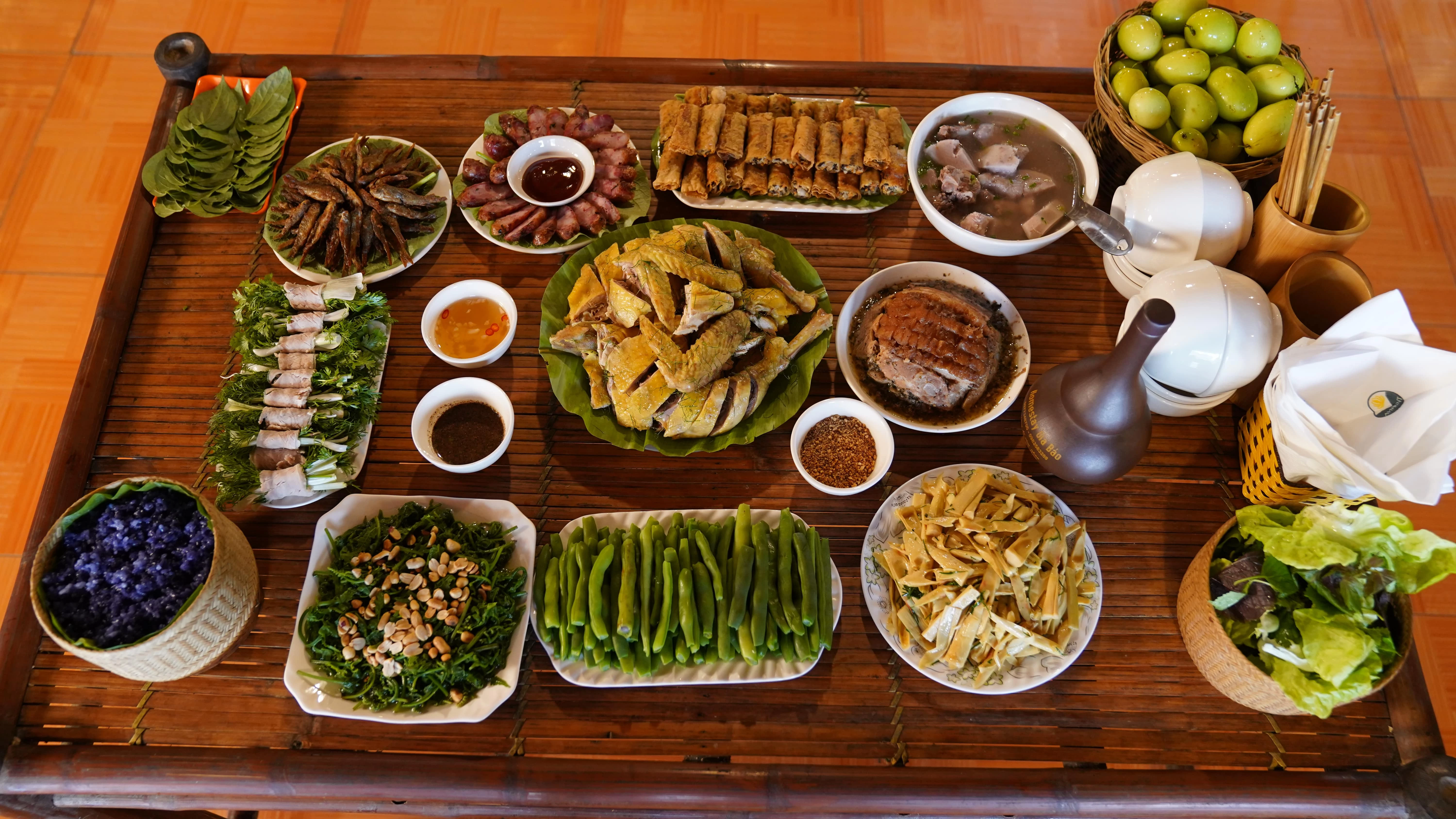 Ẩm thực